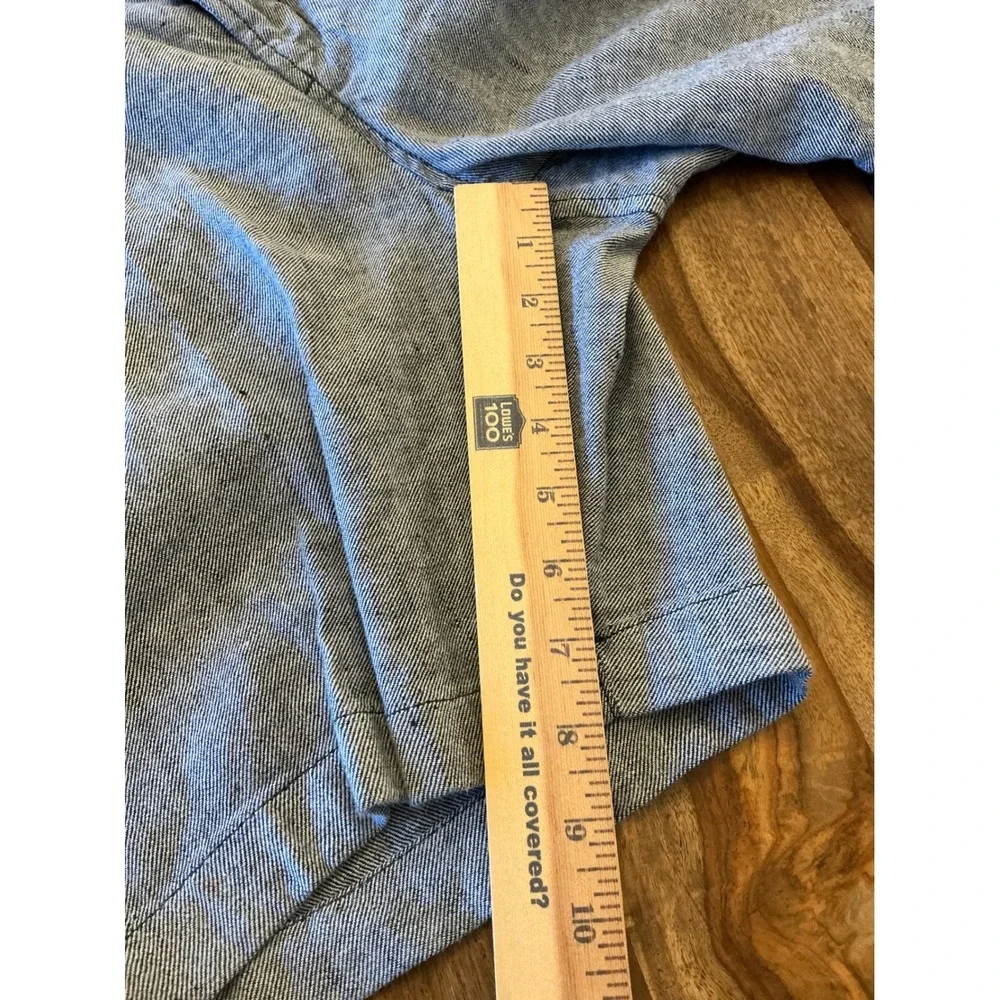 Tommy Bahama Mens 36 Blue Linen Blend Chambray Shorts Flat Front Resort Casual